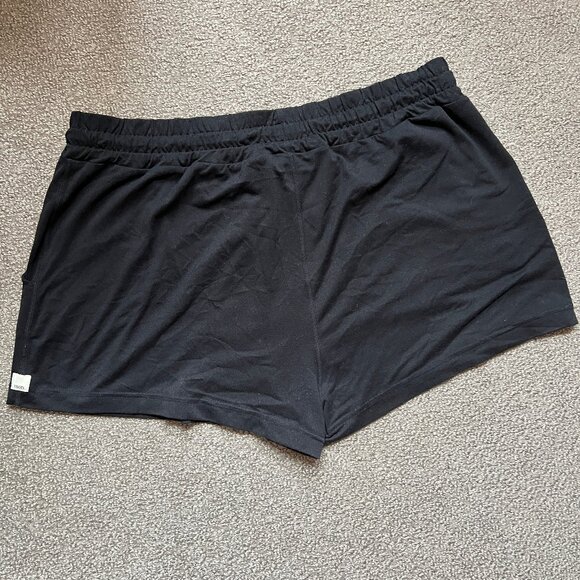 Vuori Halo Performance Shorts Black Athletic with Adjustable Waist | Sz XL - Picture 10 of 12